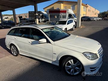 Mercedes-benz C 220 Avantgarde station wagon