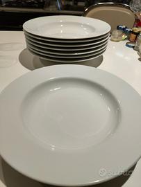set 8 piatti fondi bianci semplici IKEA usati