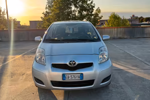 TOYOTA YARIS NEOPATENTATI