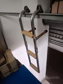 scaletta in acciaio per gommoni o barca 