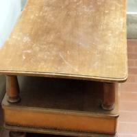 tavolino 20/25 euro ne ho altri da 10 Euro in su