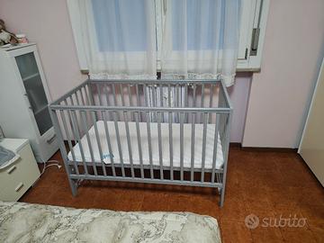 Lettino con materasso in aloe