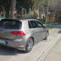 Volkswagen Golf
VII 5p 1.6 tdi Sport Edition 110cv