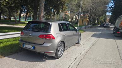 Volkswagen Golf
VII 5p 1.6 tdi Sport Edition 110cv