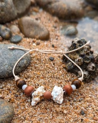 Bracciale mare  con perline e conchiglie 