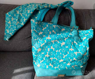 Borsa da spiaggia donna Bata fiori con foulard