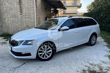 SKODA Octavia 1.6 TDI CR 115 CV DSG Wagon Executiv