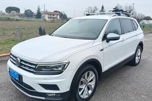 VW TIGUAN ALLSPACE 2.0 TDI DSG7 GANCIO TRAINO
