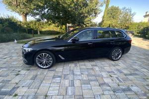 Bmw 520 520d xDrive Luxury 190 CV
