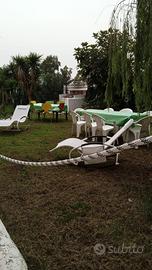 Giardino con piscina per feste private