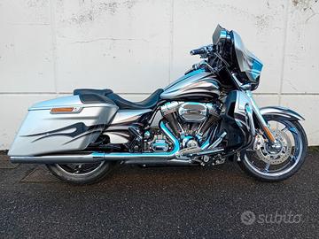Harley-Davidson CVO Street Glide