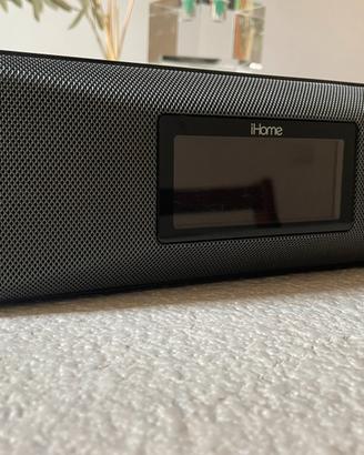 Stereo carica cellulare con radiosveglia