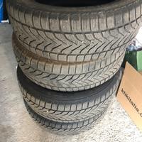 Pneumatici invernali 235 / 60 R18 107H