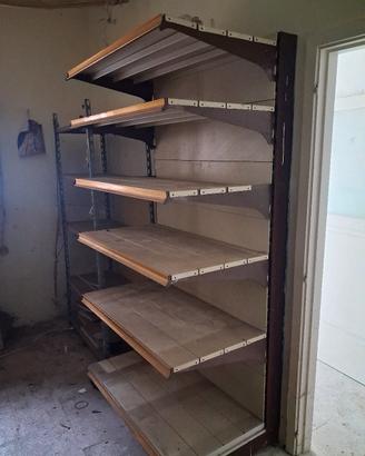 scaffale in ferro 