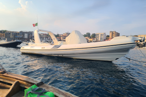 Bsc 85 9.50 FT 2 x evirude G2 200 HO