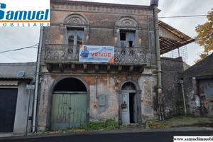 Sant'Alfio, dimora storica con vista (CT)