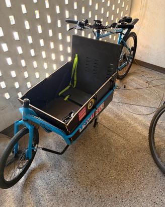 Bronte XL cargo bike Officine Recycle