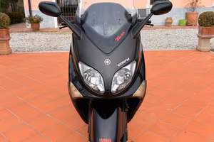 Yamaha T-Max 500