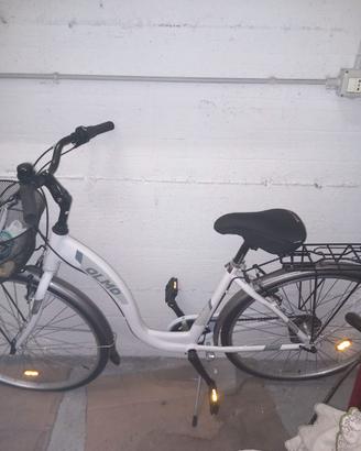 Bicicletta Olmo bianca da città – NUOVA
