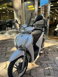 NEW ENTRY * Honda SH 150