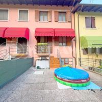 Villa a schiera a Caneva