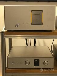 Luxman M-800A finale  e C-800f preamplificatore  			