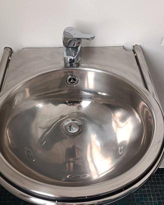 lavandino bagno acciaio