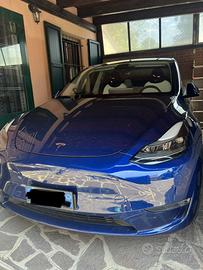 Tesla Model Y Long Range AWDAutopilot Avanzato