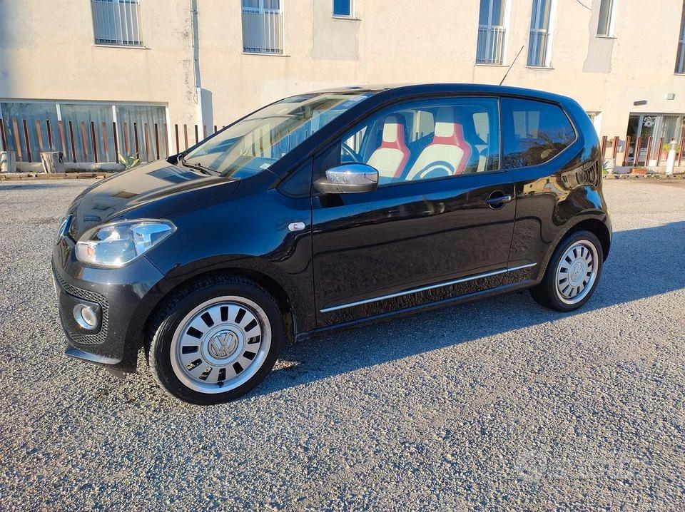 VOLKSWAGEN up - 2013 - Auto In vendita a Terni