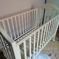 Lettino e fasciatoio