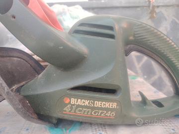 taglia siepi black and decker 