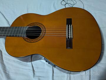 Chitarra classica elettrificata Yamaha CX40II