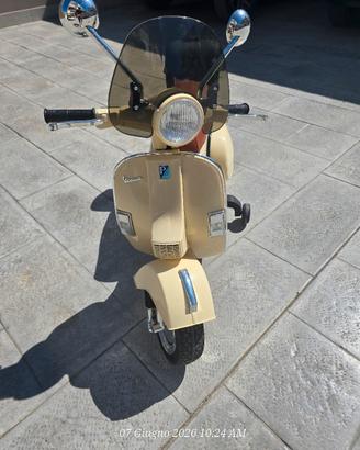 vespa elettrica 12V  per  bambini