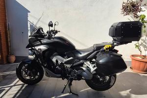 Honda crossrunner travel edition