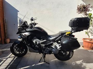 Honda crossrunner travel edition