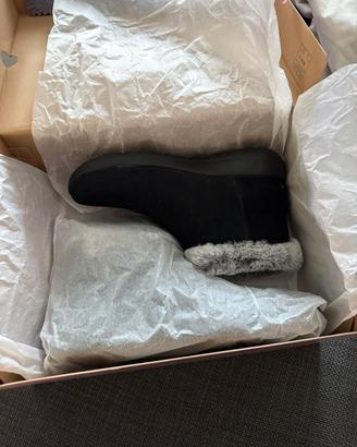 Skechers go walk boots