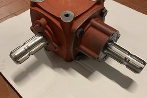 Rinvio nuovo angolare Comer