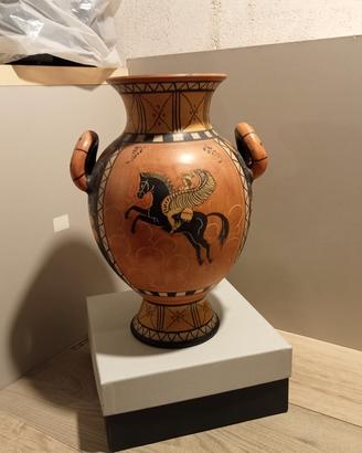 Anfora ispirata a ceramica Greca 
