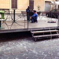 Pedana da esterno per ristorazione e bar