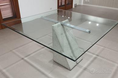 Tavolo Giovanni Offredi 1984