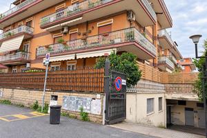 Box/Posto auto Roma [Cod. rif 3387761ARG]