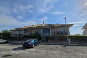 Appartamento di 65 m² con 3 locali e box auto a Ri