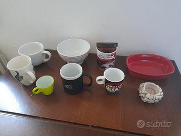 Set di 9 pezzi in ceramica: tazze e attrezzi per l