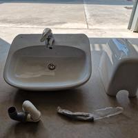 Lavabo + rubinetteria