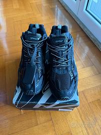 Off-White Be Right Back