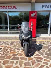 Bmw C 400 GT - Triple Black