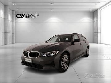 BMW Serie 3 318d Touring mhev 48V auto