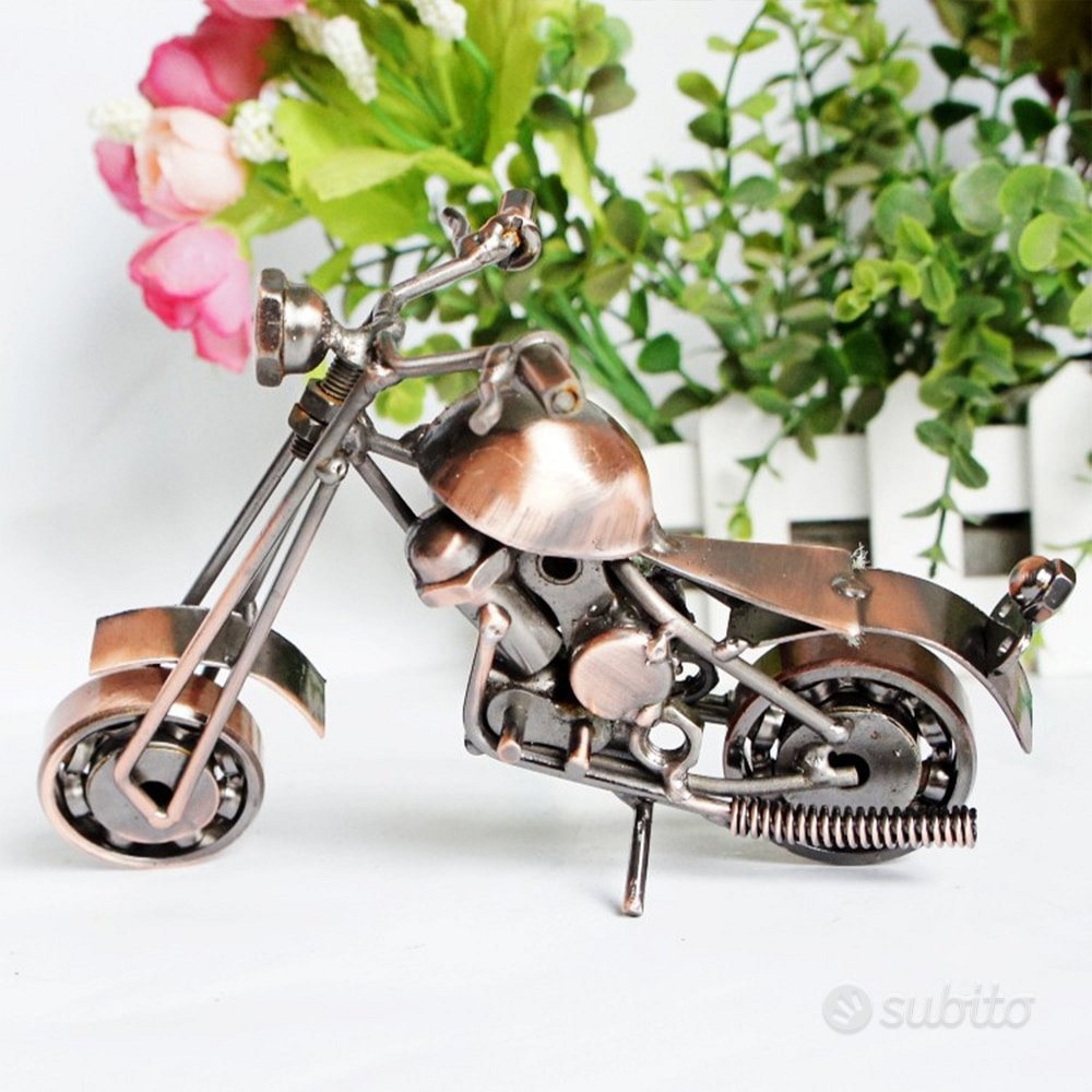 Orologio da tavolo creativo retrò a forma di moto in ferro arte moderna decorazione per casa o