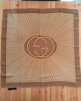 Foulard Carrè Gucci in seta