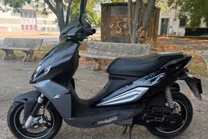 Malaguti Phantom F12-R LC